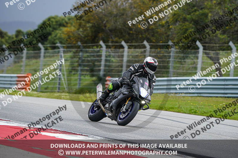 motorbikes;no limits;peter wileman photography;portimao;portugal;trackday digital images